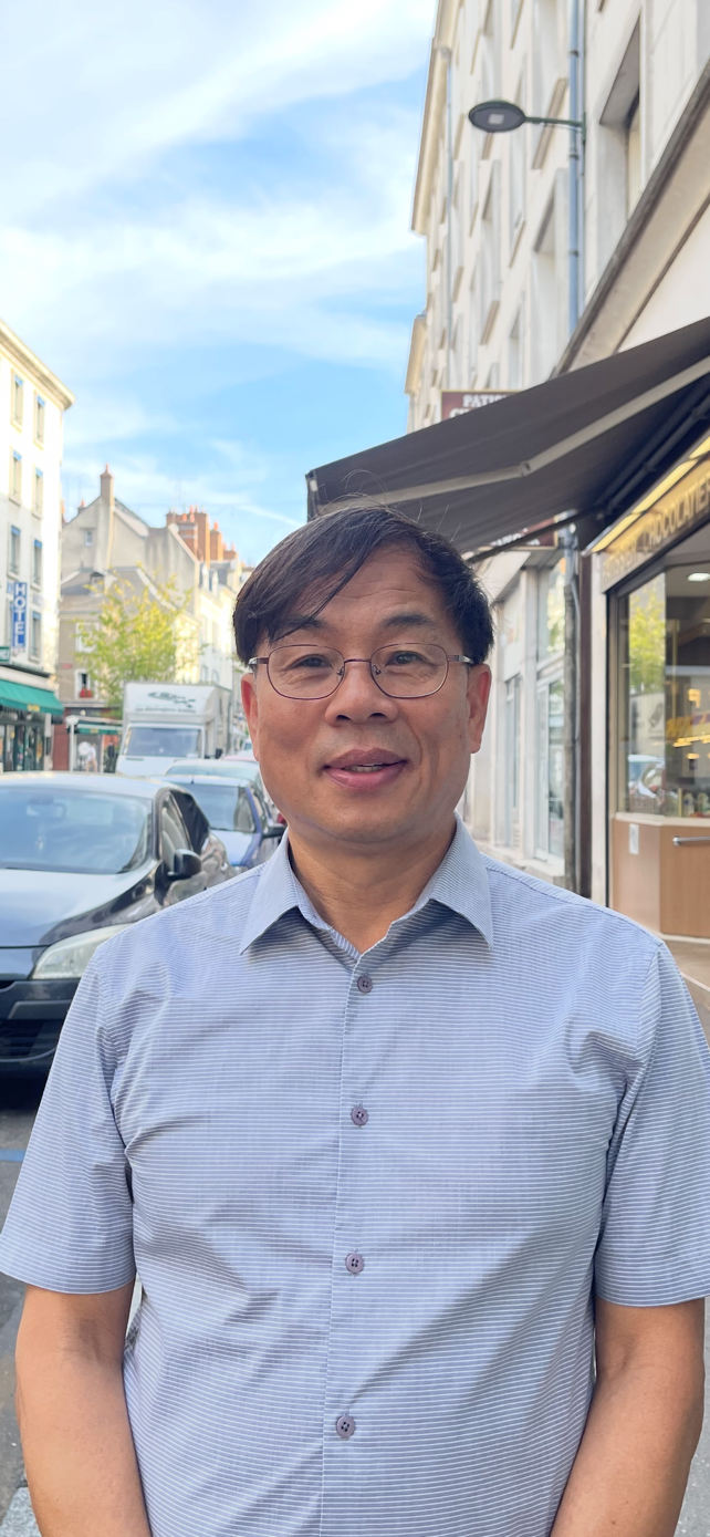 Lee Seong-Young 